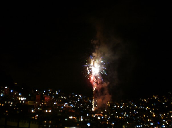 capodanno a rio fuochi rocinha #finestrasullafavela