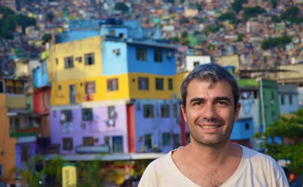 Mi chiamo Marco Loiodice, un ex-impiegato in favela, la favela Rocinha #finestrasullafavela (foto di Stefano Frigerio)