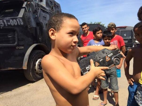 Occupazione Maré - jornal zona de conflito midia indipendente - #finestrasullafavela