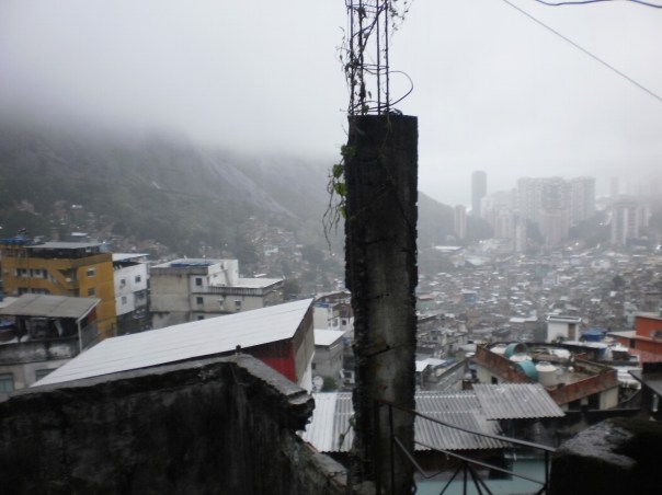 autunno in favela stagioni capovolte something stupid