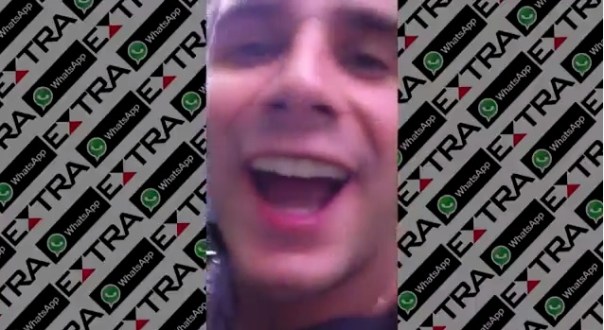 policia pacifidadora UPP polizia pacificatrice na Rocinha removendo o corpo de um homem morto (fonte: Extra)