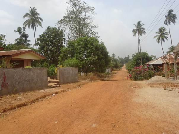 una strada di waterloo, freetown, sierra leone