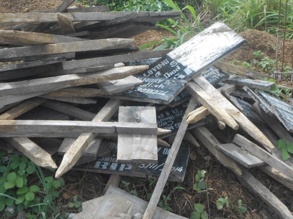 Rogbom Ebola cemetery